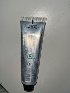 Nykaa Strawberry &amp; Vanilla Hand Cream
