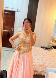 Strapless Embroided Stylish Gown🌸❤️🌼