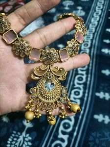 Beautiful Neck Piece And Earrings