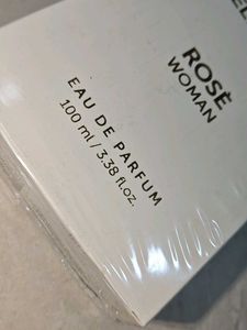 Bella Vita Rose Woman Perfume