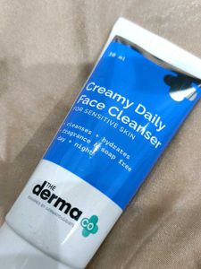 The Derma Co. Creamy Daily Face Cleanser