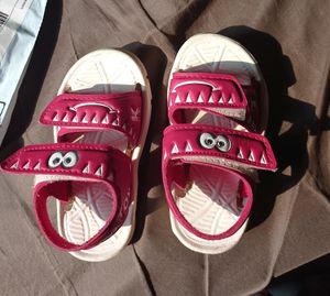 Red Sandle