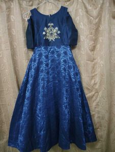 Elegant Navy Blue Ethnic Gown