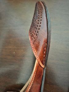 Punjabi Hand-Stitched Leather Jutti Size 7 UK