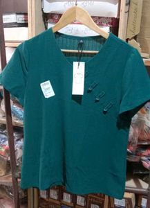 Elegant Green V-Neck Top