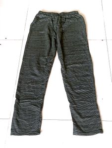 Unisex Graphic Tracks