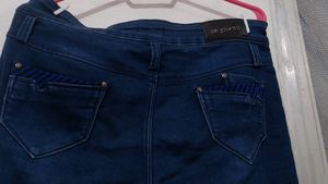 Capri Jeans