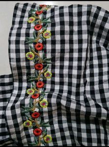 New Women Offsholder Top