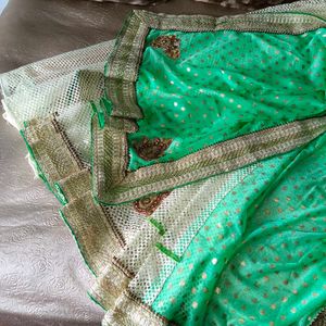 🛍️Beautiful Work Saree⭐⭐⭐⭐⭐