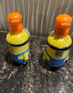 Minion Water Bottles - Set of 2 Frm Universal Stud