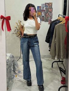 Free Size S-L flower Patch Tshirt Crop Top