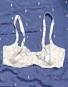 VICTORIA&#39;S SECRET Lace Bra