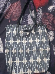 Shoulder nd lunch bag combo
