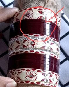 Chuda Maroon And White Colour