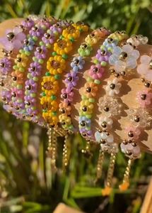 Daisy Beaded Bracelet