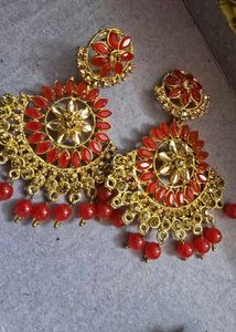 Earings