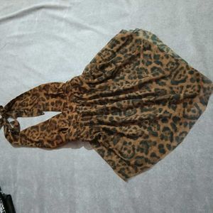 backless halter neck top