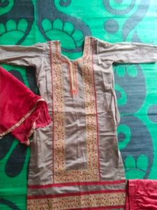 Plajo Suit