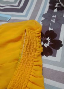 Baby Yellow Outfit 😻