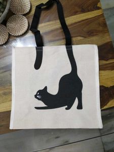 TRENDY TOTE/SHOPPING BAGS