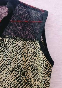Gorgeous 🆕 Cut Sleeves Top