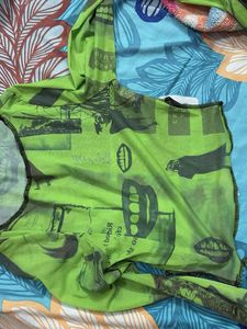 Green Graphic Print Top