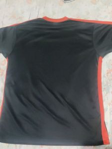 Yonex T Shirt Without Coller With New Condition