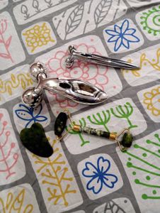 Combo Of Gua Sha Jade Roller And Two Face Massager