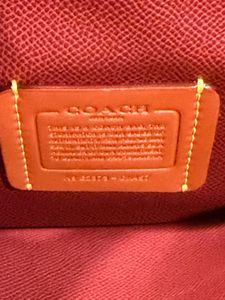 Coach Carter Carryall 28 Medium Bag New