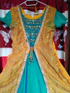 Ethnic Kurta Set one time use only