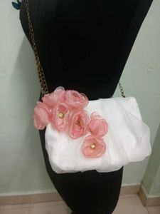 🌸 Sling bag