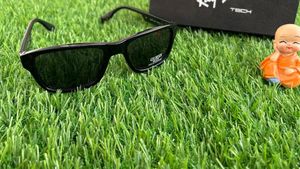 Original Guess Brand Sunglasses For Sale