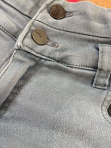 Streatcheble jeans