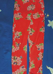Floral Print Leggings/ Lower With pockets.