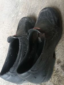 Vintage Black Slip-On Shoes