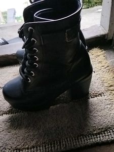 Black Boots