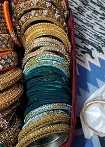 Pair Of Bangles At Rs 800