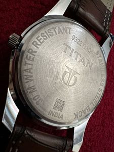 Titan Official Replica Slim Mirror Shine