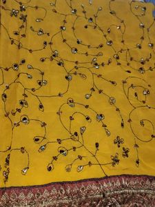 i am selling weeding wear saree With Blouse