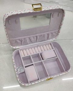 Beutiful. Jewelry Box With Mirror Organizer |🤩