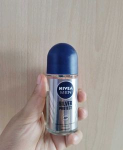 NIVEA MEN ROLL ON