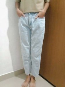 Light Wash Denim Jeans