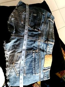 Ultra Low West 5 Pockets Shorts For Girl