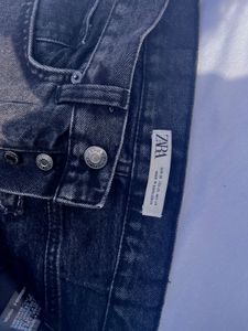 Zara Classic Black Denim Jeans