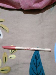 Lip Liner