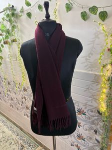 D&amp;G unisex with small flaw.