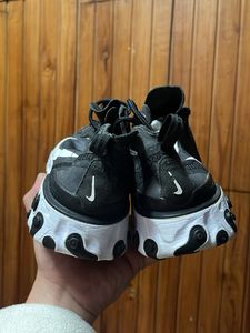 Nike React Sneakers