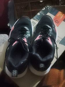 Womens Shoes