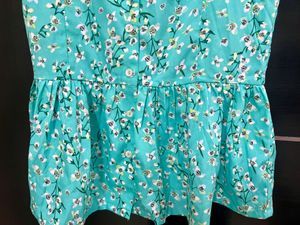 Calton London Beautiful floral peplum top