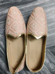 Peach Ethnic Jutti